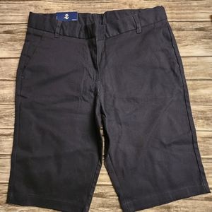 Boys uniform shorts navy izod size 14. NWT